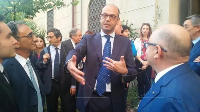 Catanzaro, il ministro Alfano al convegno sui diritti umani: “L’Italia è dalla parte giusta della storia”