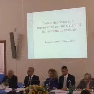 Tutela del risparmio, dal bail-in alle prospettive di riforma delle sanzioni (VIDEO)