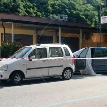 Omicidio a Catanzaro, 54enne ucciso a colpi d'arma da fuoco (FOTO-VIDEO)