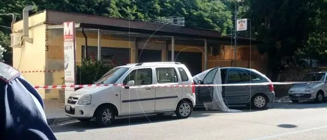 Omicidio a Catanzaro, 54enne ucciso a colpi d'arma da fuoco (FOTO-VIDEO)