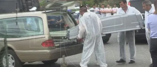 Omicidio-suicidio a Montalto, solo ieri la consegna della pistola