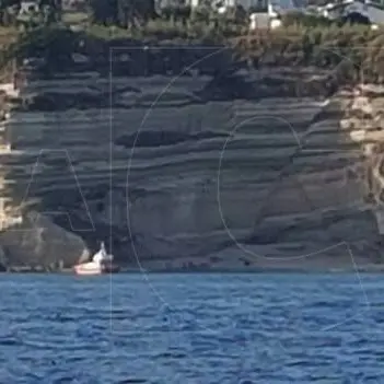 Ventinove migranti lasciati sulla spiaggia a Tropea, recuperati