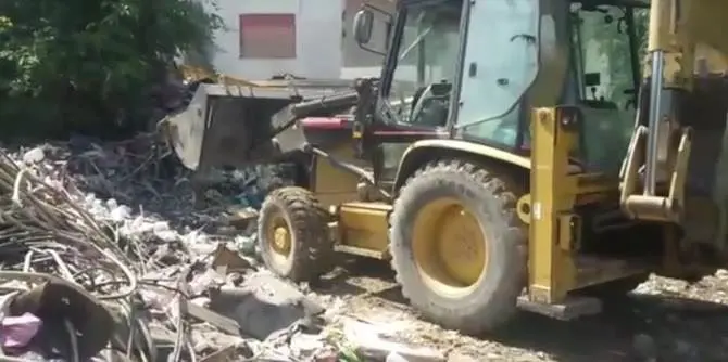 Gioia Tauro, la Prociv affida la bonifica del quartiere Ciambra ad autisti (VIDEO)