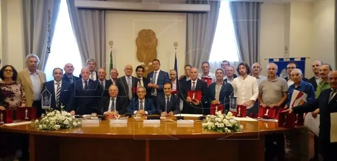 Catanzaro, fedeltà al lavoro: consegnati premi a imprenditori e dipendenti