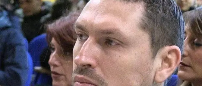 Pizzo, tragedia nella caserma dei carabinieri: comandante si toglie la vita