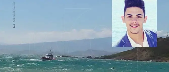 Ritrovato senza vita il giovane scomparso nelle acque di Le Castella
