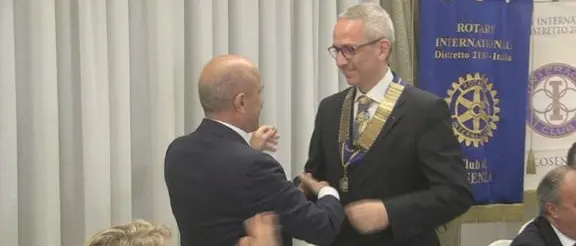 Il Rotary Club di Cosenza ha un nuovo presidente: Roberto Barbarossa