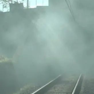 Incendio a Castiglione cosentino, chiusa la linea ferroviaria Cosenza-Paola