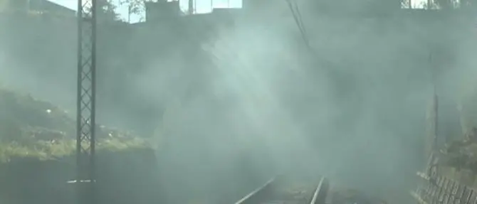 Incendio a Castiglione cosentino, chiusa la linea ferroviaria Cosenza-Paola