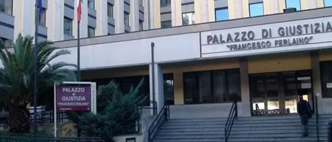 Catanzaropoli fra favori e sesso: pm ribadisce la richiesta di rinvio a giudizio