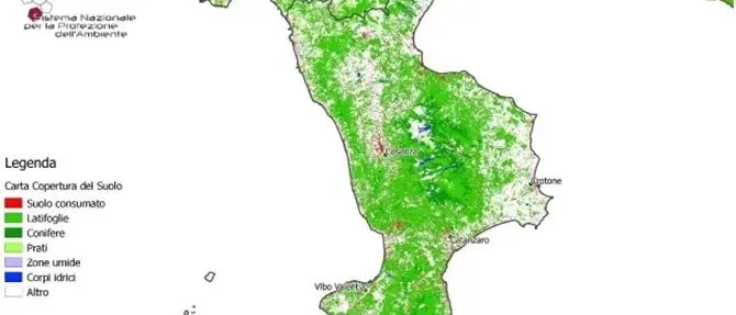 Calabria, divorato un chilometro e mezzo di suolo nell’ultimo biennio