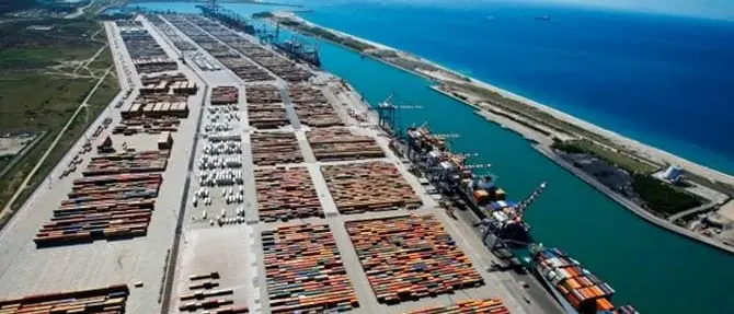 Agenzia al porto di Gioia Tauro, all'asta il posto di amministratore