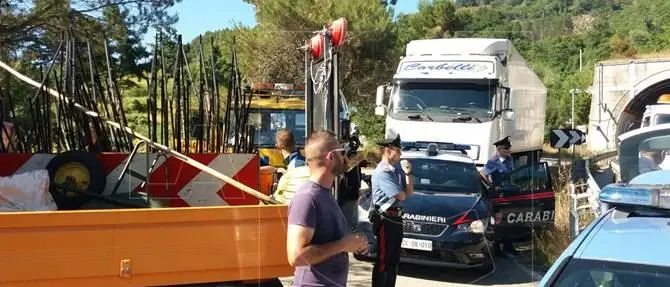 Incidente nella galleria della Crocetta, la Procura di Paola apre un'inchiesta