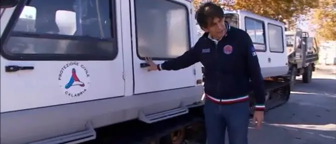 Emergenza incendi, Tansi: «La siccità non aiuta»