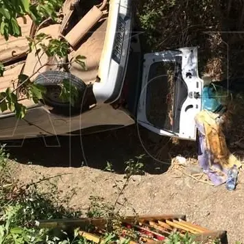 Incidente a Lamezia, auto finisce in un ruscello. Ferito il conducente