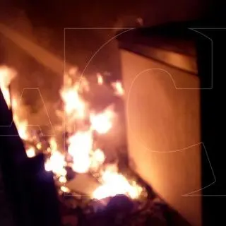 Catanzaro, ancora fuoco in viale Isonzo