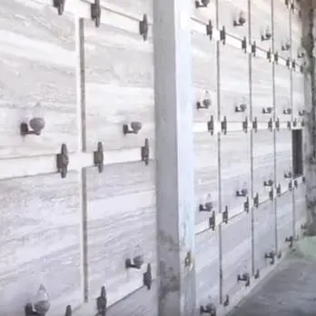 Migranti tumulati senza bara al cimitero di Bivona