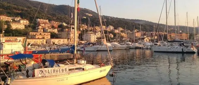 Al Porto di Vibo Marina la barca a vela “Galiola III”