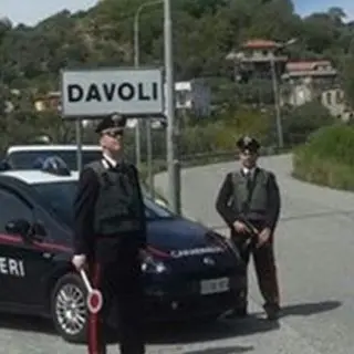 Furto in appartamento a Davoli, arrestate due persone (Foto)