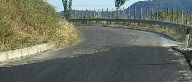 Strade, la provincia interviene nel basso jonio cosentino. Graziano: “Non basta”