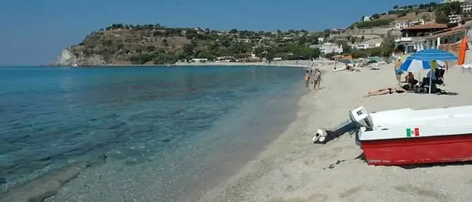 Turista ferito da barca a Baia di Riaci, un indagato