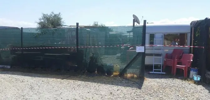 Gizzeria, sequestrati tre stabilimenti balneari