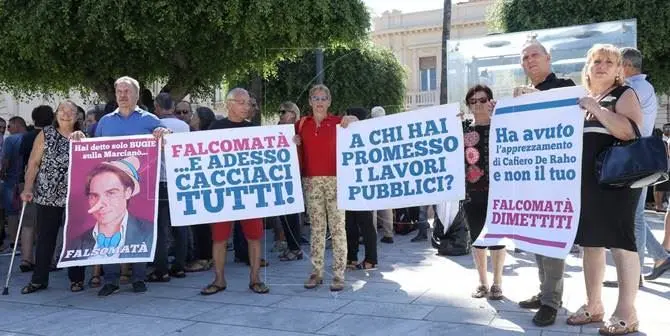 Caso Marcianò. Gli equilibrismi di Renzi, la manifestazione a Reggio e le ipocrisie sulla legalità