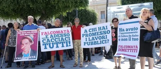 Caso Marcianò. Gli equilibrismi di Renzi, la manifestazione a Reggio e le ipocrisie sulla legalità