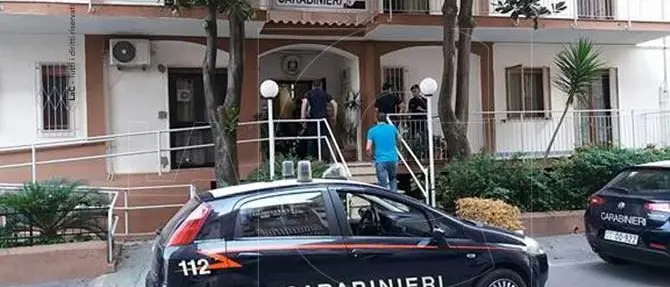 Blitz dei carabinieri negli uffici Asp a Diamante (NOMI)
