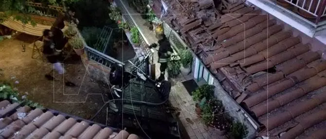 Perde il controllo dell’auto e finisce in un cortile privato, ferito 33enne a Feroleto