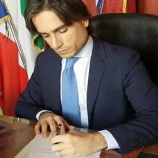 Migranti, Falcomatà: diminuire le tasse nei comuni che accolgono