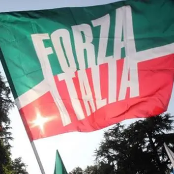 Forza Italia: “Magorno sbaglia epoca, attacca ancora Scopelliti”