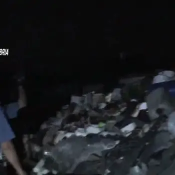Smaltimento illegale rifiuti a Reggio: arrestati componenti famiglia Cara (VIDEO)