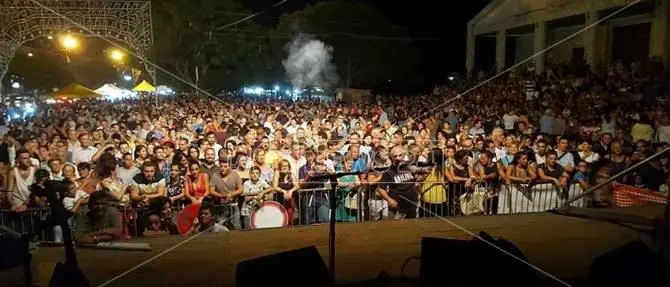 Nocera T, boom di presenze per Cavallaro. Stasera il concerto di Celeste