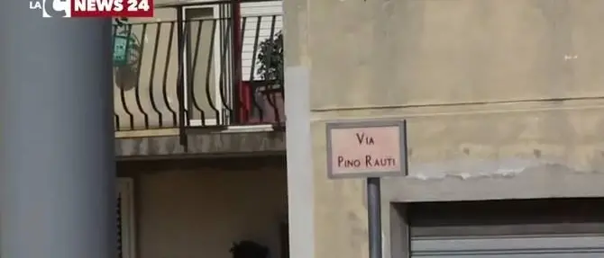 Cardinale, via Rauti: l'assessore del Pd si dimette, difende l'atto ma critica la festa (VIDEO)