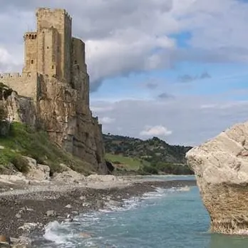 Roseto Capo Spulico, dalla fuga dei cervelli al ritorno alla terra