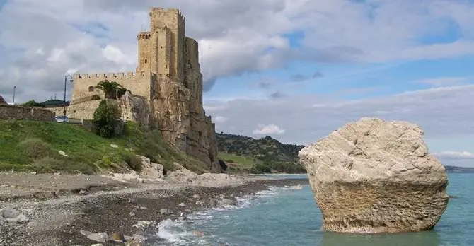 Roseto Capo Spulico, dalla fuga dei cervelli al ritorno alla terra