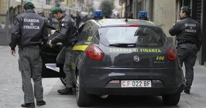 Cosenza: omette di dichiarare i redditi, nei guai imprenditore