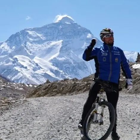 MOUNTAIN BIKE | Luigi Bevacqua conquista l’Himalaya (VIDEO)