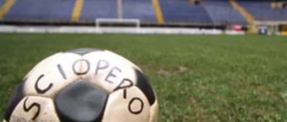 SERIE C | L’Aic non arretra e conferma lo sciopero. E Gravina pensa allo 0-3 a tavolino