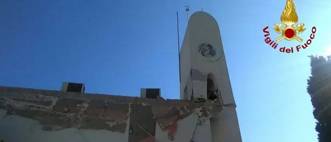 Terremoto ad Ischia, l’impegno dei Vigili del fuoco di Catanzaro