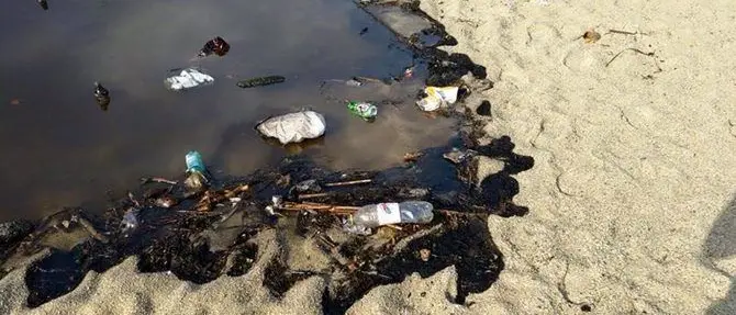 Nuovamente inquinato il “canalone dei veleni” a San Ferdinando