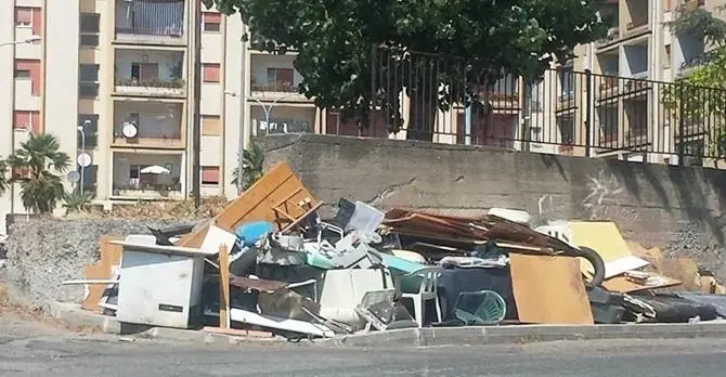 Lamezia, anche alla Ciampa discarica a cielo aperto