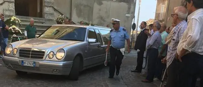 Morte Giovanni Aiello: «Tutte le carte che lo riguardano passino all’Antimafia»