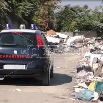 Lamezia, al campo rom di Scordovillo il sopralluogo preliminare alla pulizia (VIDEO)
