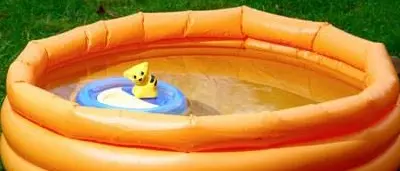 Lamezia Terme, bimbo di quindici mesi annega in piscina