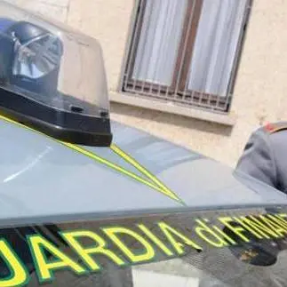 Cosenza, occulta al fisco oltre 300mila euro: scoperto evasore totale