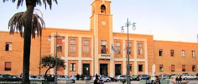 Azione Identitaria Calabria: «Sospetti su destinazione finanziamenti migranti a Vibo Valentia»