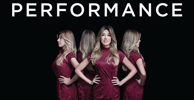 Virginia Raffaele a Cosenza con “Performance”