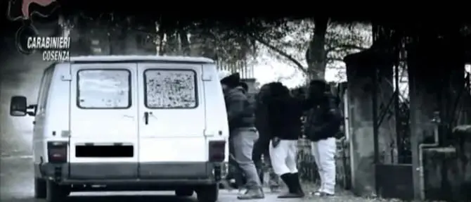 Operazione “Accoglienza”, sequestrati i mezzi utilizzati per il trasporto dei migranti